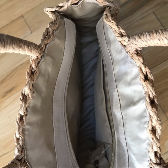 ❌ SOLD Woven round bag with handles❌ - Picture 5 of 5